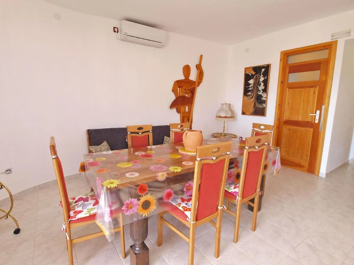 Apartments By The Sea Pjescana Uvala, Pula - 20800